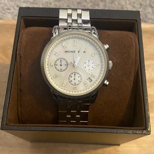 Michael Kors Watch - Silver
